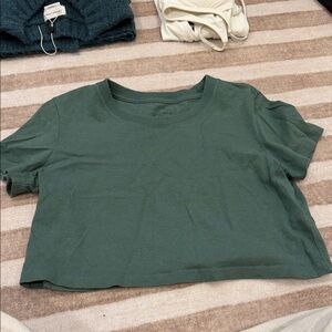 Urban outfitters green cropped tshirt